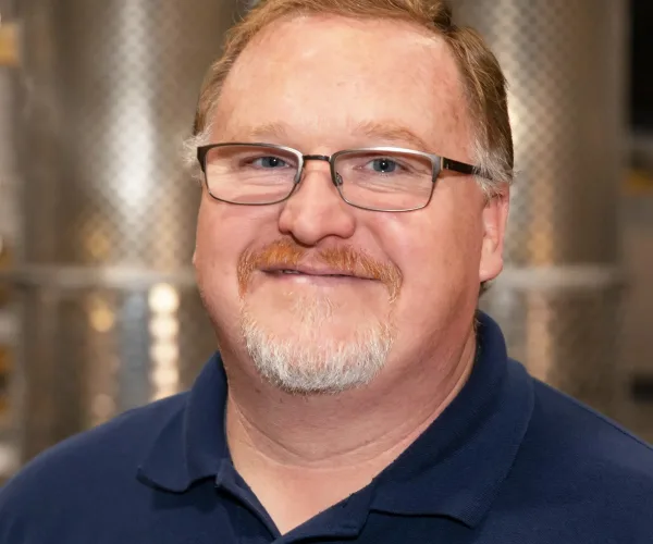 dennis-mcintosh -crop dennis-mcintosh -crop